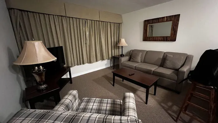 Country Inn 4