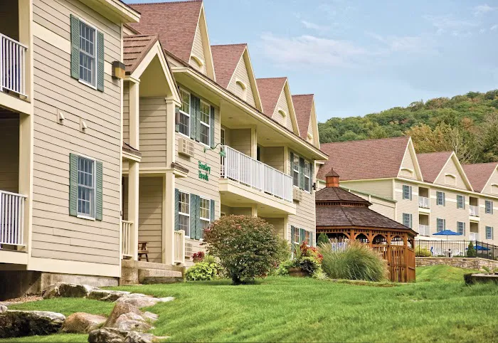 Vacation Village in the Berkshires 4