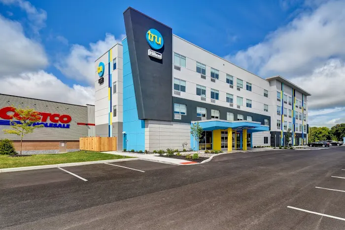 Tru by Hilton Syracuse-Camillus 4