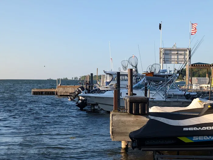 Anchor Resort & Marina Inc 4