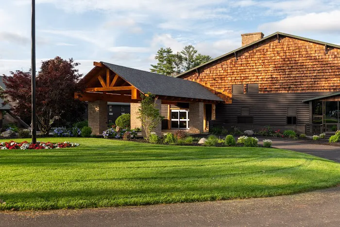 The Lodge at Schroon Lake 4