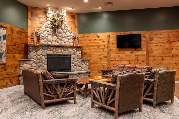 The Lodge at Schroon Lake 4