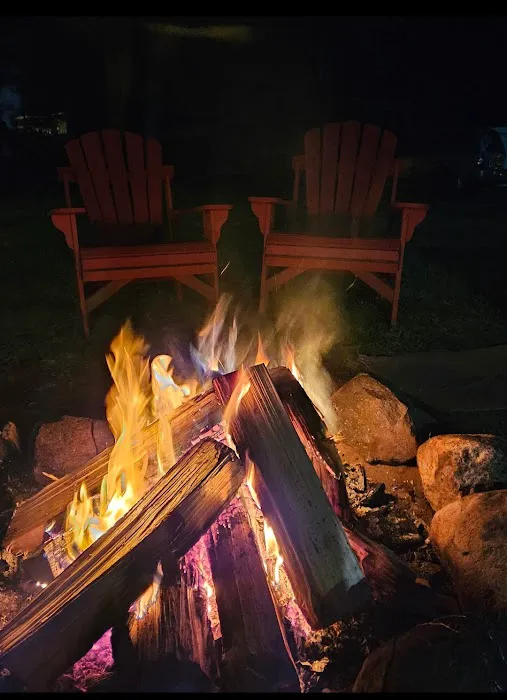 The Bolton Lodge & Suites 4