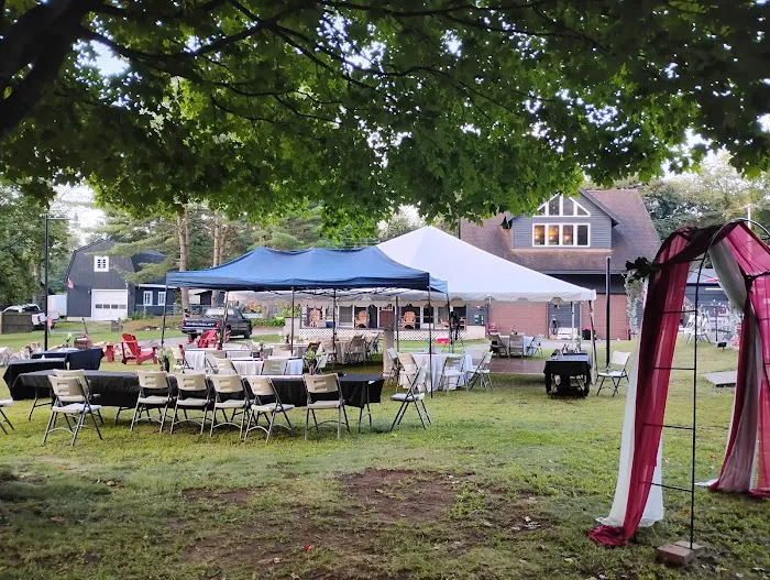 The Bolton Lodge & Suites 4
