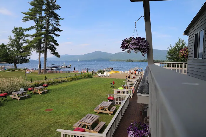 Golden Sands Resort NOW Waters Edge Lodge on Lake George 4