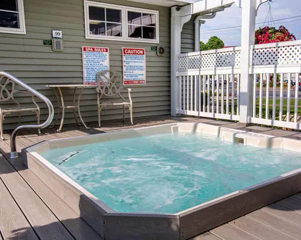 Quality Inn Lake George 4