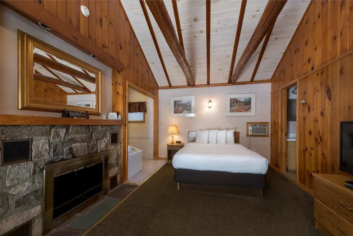 Americas Best Value Inn & Suites 4