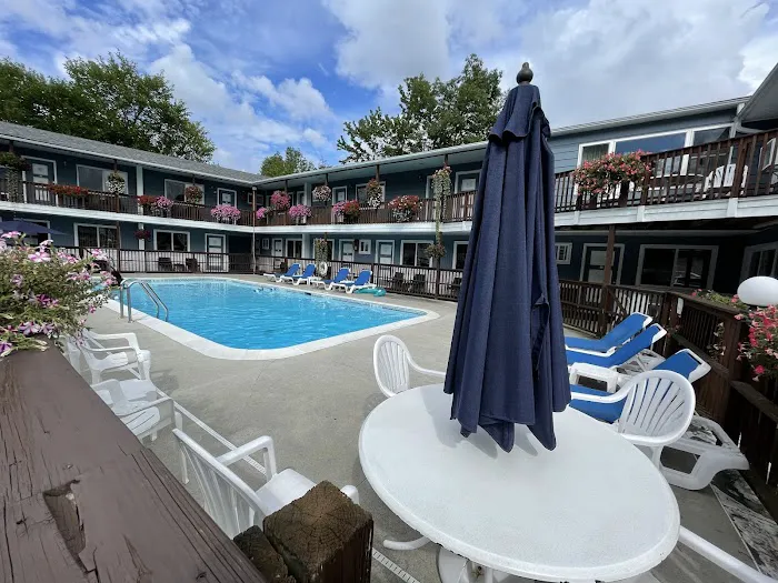 Lake Haven Lodge & Suites 4