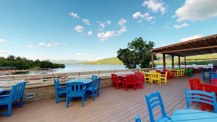 Surfside On The Lake Hotel & Suites 4