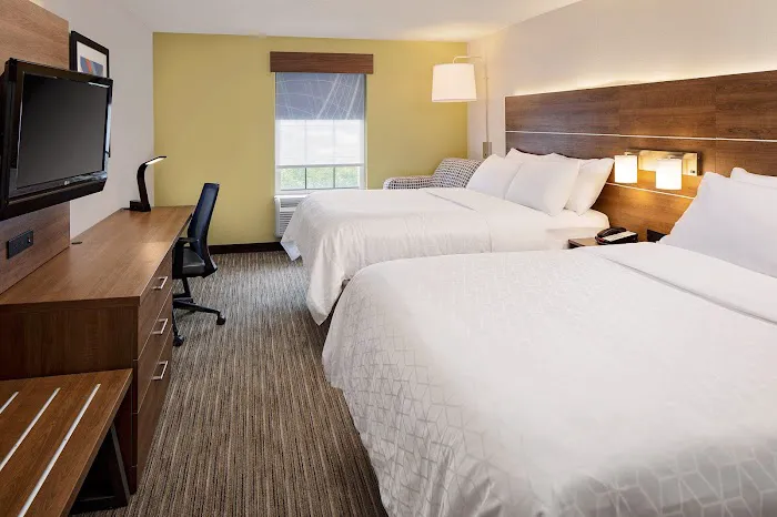 Holiday Inn Express Harrisburg East - Hershey Area by IHG 4