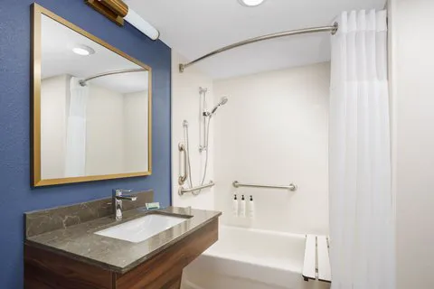 Fairfield Inn & Suites Harrisburg Hershey 4