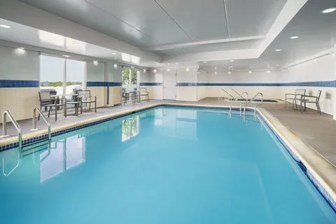 Fairfield Inn & Suites Harrisburg Hershey 4