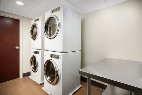 Fairfield Inn & Suites Harrisburg Hershey 4