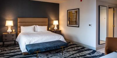 The Yorktowne Hotel, Tapestry Collection by Hilton
