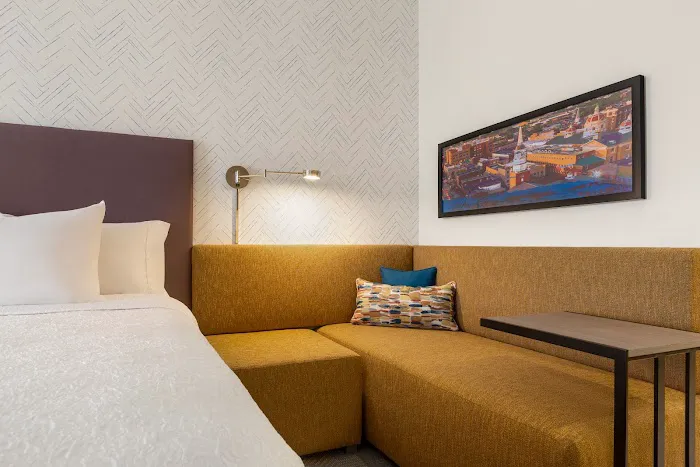 Home2 Suites by Hilton York 4