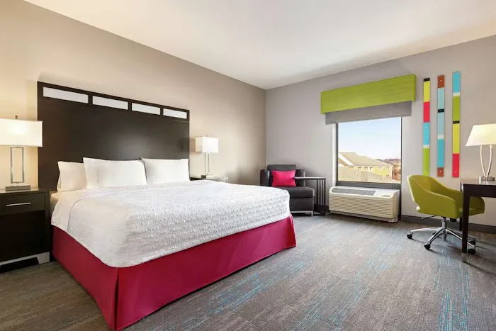 Hampton Inn & Suites York South 4
