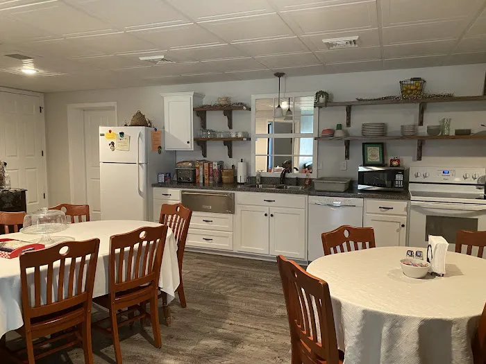 Breezy Timbers Bed & Breakfast 4