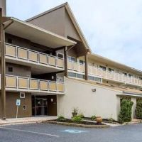 Days Inn by Wyndham Harrisburg North ico