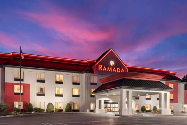 Ramada by Wyndham Harrisburg/Hershey Area 4