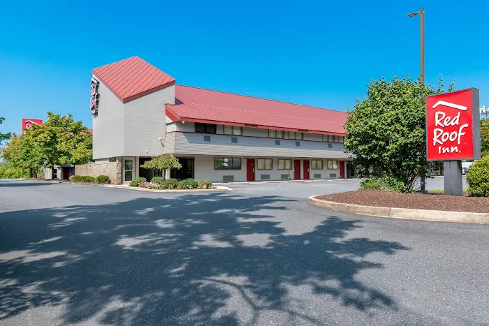 Red Roof Inn Harrisburg North 4