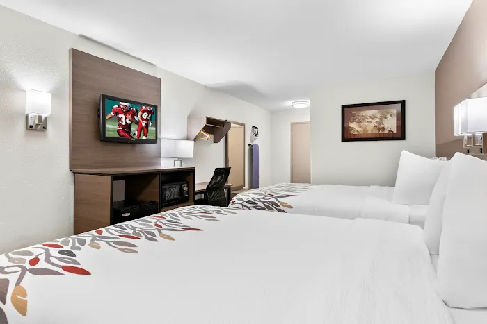 Red Roof Inn Harrisburg North 4