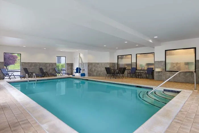 Hampton Inn & Suites Harrisburg/North 4