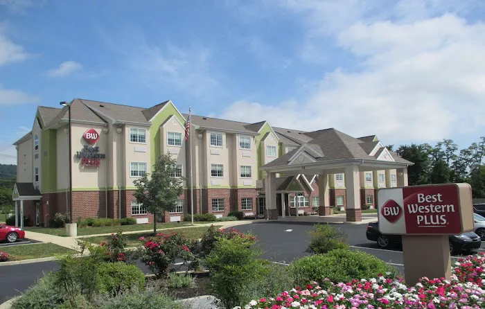 Best Western Plus Harrisburg Mechanicsburg 4