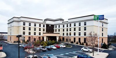 Holiday Inn Express & Suites Harrisburg W - Mechanicsburg by IHG