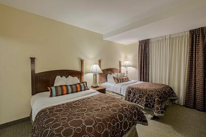Staybridge Suites Harrisburg Hershey by IHG 4