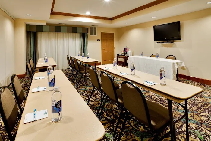 Staybridge Suites Harrisburg Hershey by IHG 4