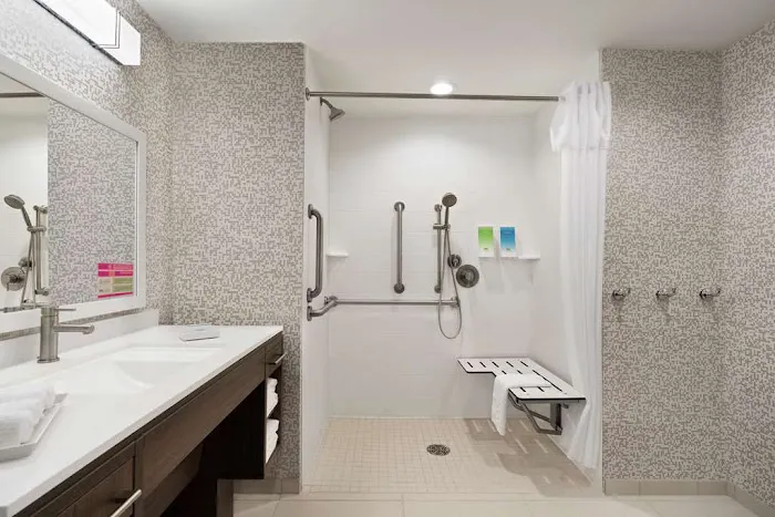 Home2 Suites by Hilton Harrisburg North 4