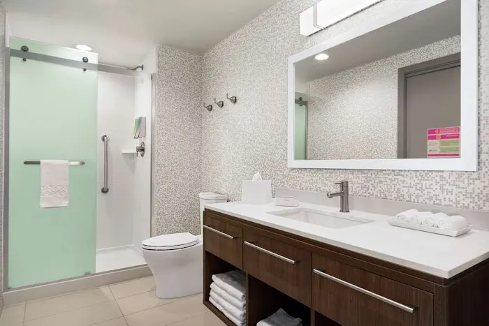 Home2 Suites by Hilton Harrisburg North 4