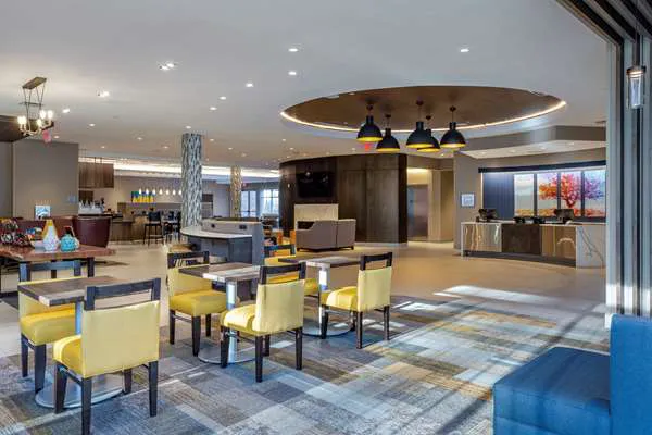 Cambria Hotel Manchester South Windsor 4