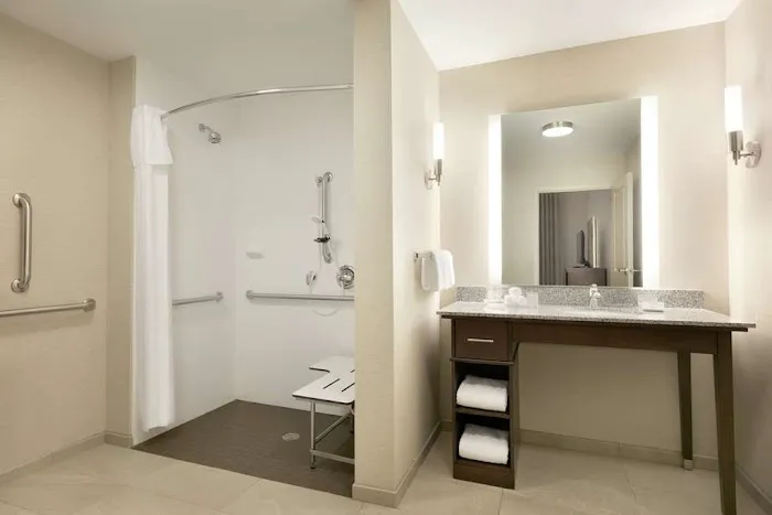 Homewood Suites by Hilton Hartford Manchester 4
