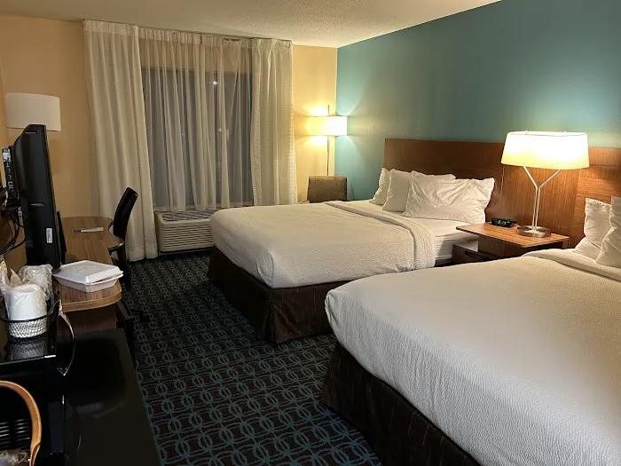 Fairfield Inn & Suites Hartford Manchester 4
