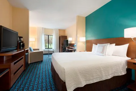 Fairfield Inn & Suites Hartford Manchester 4