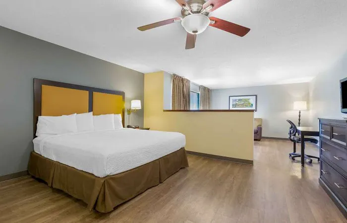 Extended Stay America Select Suites - Hartford - Manchester 5