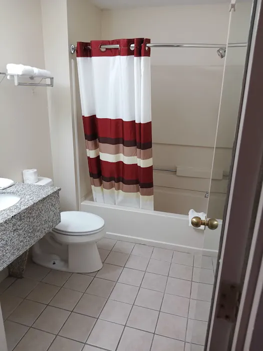 Red Roof Inn Hartford - Vernon 4