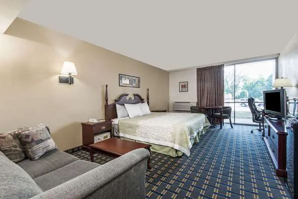 Vernon Motel 4