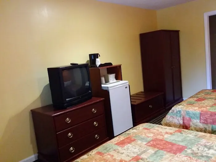 Enfield Inn 4