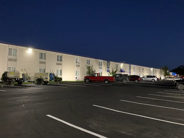 Travelodge Inn & Suites by Wyndham Albany 4