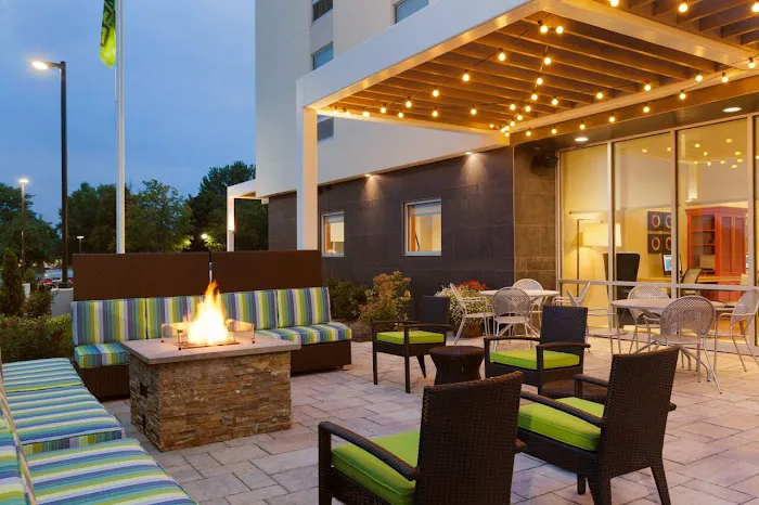 Home2 Suites by Hilton Albany Wolf Rd 4