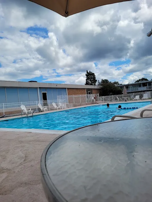 Howard Johnson by Wyndham Albany 4