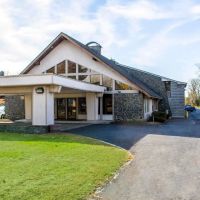 Econo Lodge Inn & Suites Colonie Center Mall ico