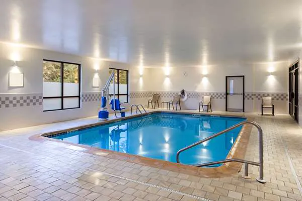 Quality Inn Central 4