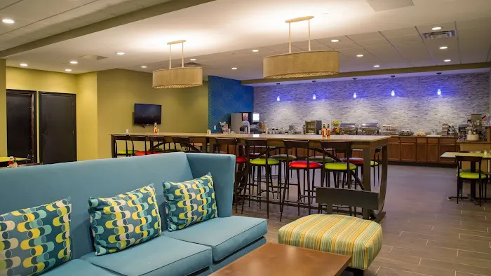 SureStay Plus By Best Western Albany Airport 4