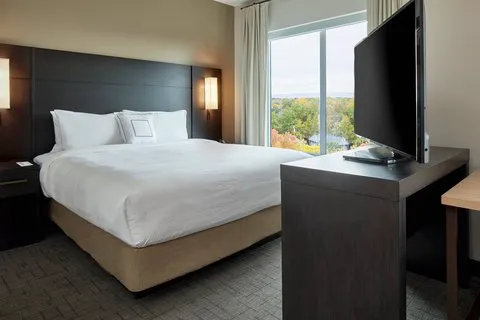 Residence Inn Albany Airport 4