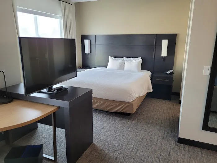 Residence Inn Albany Airport 4