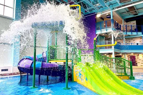 Clarion Hotel & Suites Riverfront 4