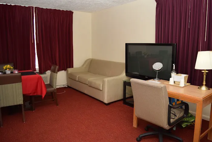 Knights Inn Oswego 4